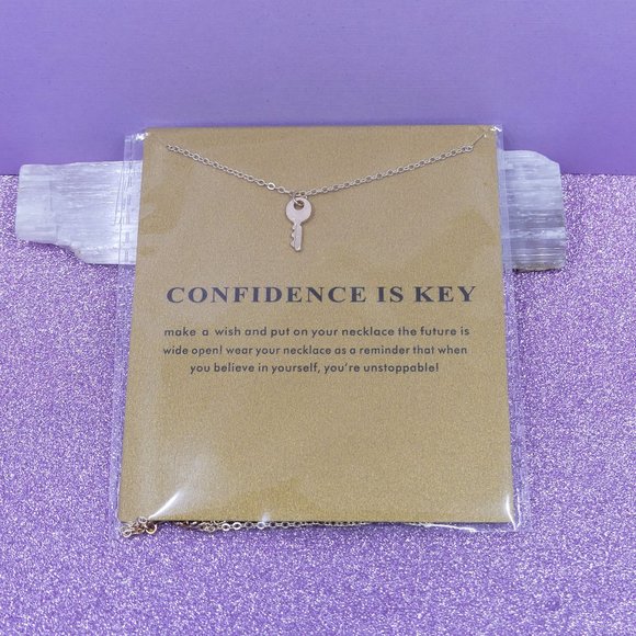 💎 Key Necklace -  New in Package - Necklace Charm - NWT - Picture 1 of 3
